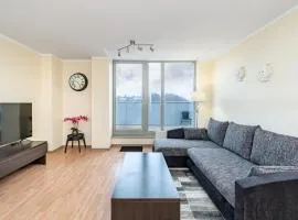 Lovely city panorama apartment by Polo Apartments