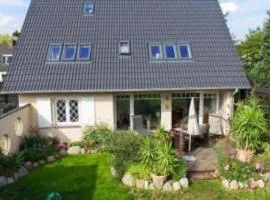 Erdgeschoss Wohnung mit Garten