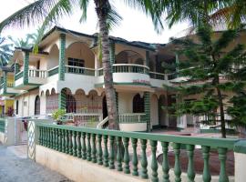 Vailankanni Guesthouse, guest house in Morjim