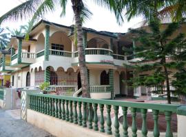 Vailankanni Guesthouse, hotel en Morjim