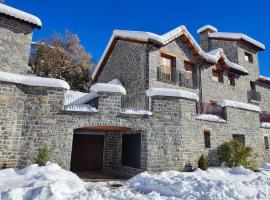 Casa Balcón de Los Pirineos - Gavín Biescas, hotelli kohteessa Gavín