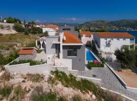 Villa Martinis