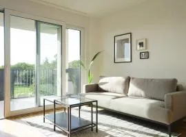 Apartment with terrace near Metro Station and Spa