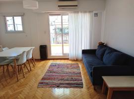 Hermoso Departamento en Recoleta muy luminoso, hotel perto de Metrô Callao - Rota B, Buenos Aires