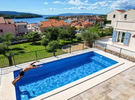 Rooms Salvia, pensionat i Cres