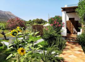 Garden & Sea, holiday home in Vulcano