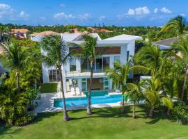 Best Private Cocotal Villas in Punta Cana: Punta Cana'da bir otel