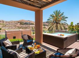 Los Lagos 20 by VillaGranCanaria, vacation home in Salobre