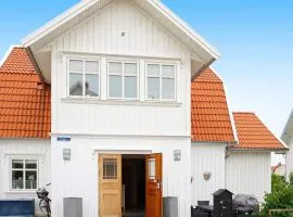 Holiday home KUNGSHAMN III