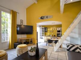 Villa ESPERANCE- appartement entier T2, family hotel in La Ciotat