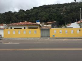 Casa Amarela, ξενοδοχείο σε Vicosa do Ceara
