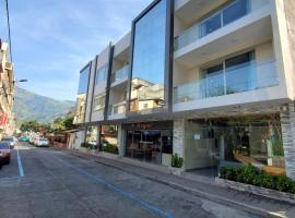 Xperience Hotel Ec, hotelli Bañosissa