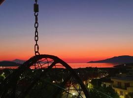 Sea & Mountain Apartment, hotel in Lávrion