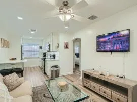 Hidden Oasis ** Stunning 2 BR ** Sunset Shores