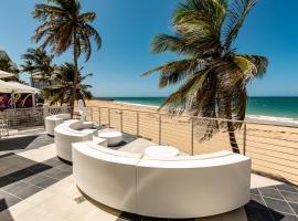 The Tryst Beachfront Hotel, hotel blizu letališča letališče Isla Grande - SIG, 