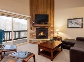 SNOW FLOWER 122 condo