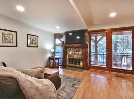 WOODSIDE 11 condo