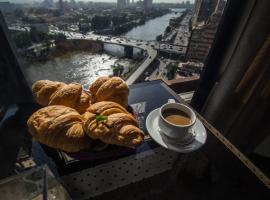 River Nile Edge Boutique Hotel & Restaurant, hotel in Cairo
