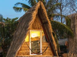 Young Wild and Free, guest house in Koh Kong