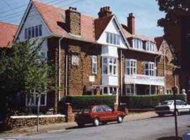 The Gables, guest house in Hunstanton