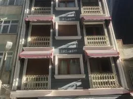 Solo Suites Hotel