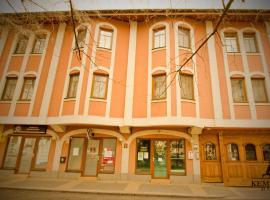 Kemencés Csárda és Panzió, hotel in Hajdúszoboszló