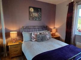 Cosy Retreat - house with double bedroom, hôtel à Ripon près de : Hippodrome de Ripon