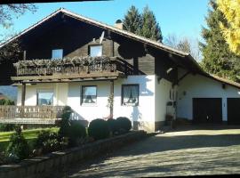 Landhaus Keller, hotel in Bischofsmais