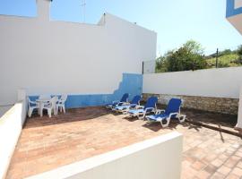 T2 Casa dos Arcos by Seewest, hotell i Salema