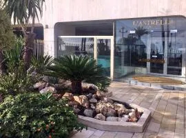 Beachfront Studio on Promenade des Anglais