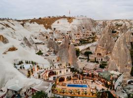 Local Cave House Hotel, hotel in Goreme