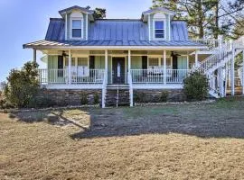 Junction City Home Large Yard and Deck!