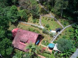 Bosque de Niebla Birding & Nature, chalet i Cali