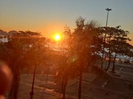 Apto 5 quartos na Orla de Copacabana, hotel u Rio de Žaneiru
