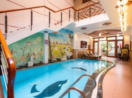 Hoa My II Hotel, hotell i Son Phong, Hoi An