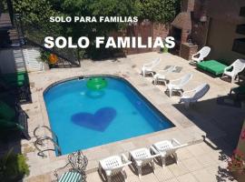 Apartamentos Esquiu, hotel near Astor Piazzolla International Airport - MDQ, 