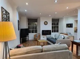 4 Royal Mile flat near Edinburgh Castle