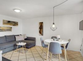 Beautiful Apartment In Hjer With 1 Bedrooms And Wifi, hotel i Højer