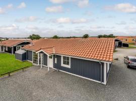 Stunning Home In Gråsten With Wifi, hotel s jacuzzi v destinaci Grasten