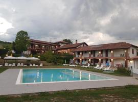 Agriturismo Le Due Cascine, feriegård i San Marzano Oliveto