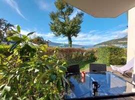 뒤엥에 위치한 저가 호텔 Studio les Pieds dans L'eau au bord du lac d'Annecy