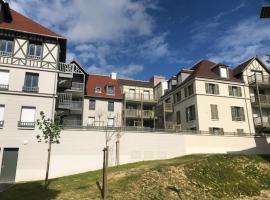 charmant appartement en plein coeur de Trouville, viešbutis mieste Pajūrio Truvilis