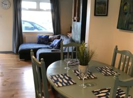 Cosy 3 bedroom house close to beach, hotell i Lowestoft