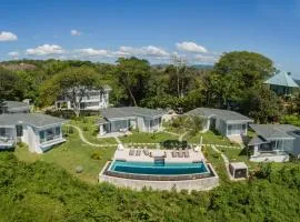 Adeluna Luxury Villas