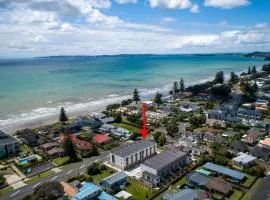 Coastal Paradise - Orewa Holiday Home