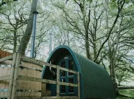 Oak SPECIAL WINTER OFFERS - Hot tub