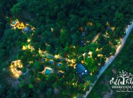 Villa Khadine Grand Vista Resort, Resort in Coron