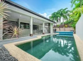 Kewarra Beach King Bed 4BR House, Pool, BBQ, Dog Friendly