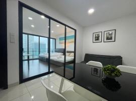 Almas Suites Double Bed @Legoland, alloggio in famiglia a Nusajaya