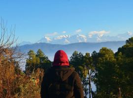 1-Himalayan View Home Near Ranikhet, kosi, Almora, hotel en Shitlakhet